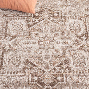 Safavieh Hazel Transitional Area Rug Runner - Elegant Turkish Design For Sophisticated Home Decor & Comfort Brown ,Ivory 50% Polyester,50% Polypropylene Hzl500t-5