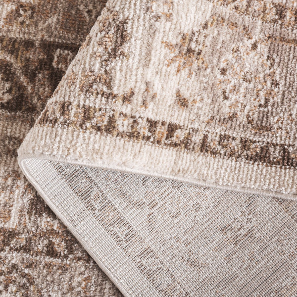 Safavieh Hazel Area Rug - Luxurious Transitional Design For Enhanced Style And Comfort In Any Space Brown ,Ivory 50% Polyester,50% Polypropylene Hzl500t-4