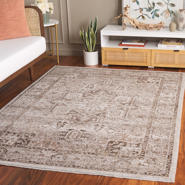 Safavieh Hazel Area Rug - Luxurious Transitional Design For Enhanced Style And Comfort In Any Space Brown ,Ivory 50% Polyester,50% Polypropylene Hzl500t-4