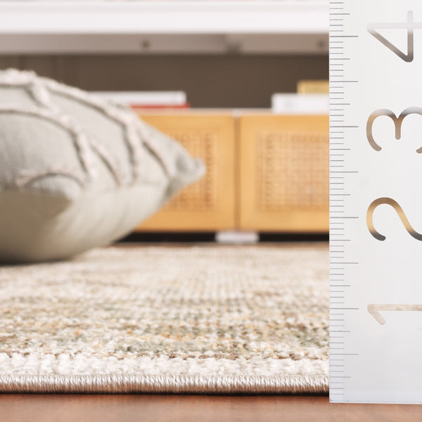 Safavieh Hazel Transitional Area Rug Runner - Elegant Turkish Design For Sophisticated Home Decor & Comfort Green ,Brown 50% Polyester,50% Polypropylene Hzl500y-5