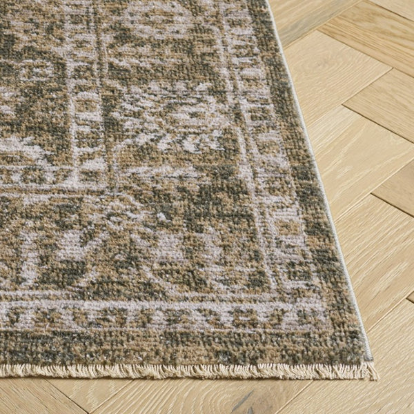 Safavieh Hazel Power Loomed Polyester Accent Rug Soft Green Beige Tones for Cozy Small Spaces HZL510Y-3
