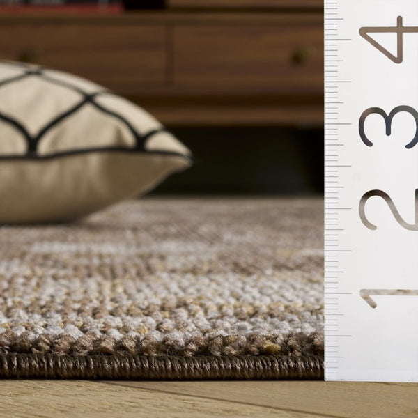 Safavieh Hazel Traditional Area Rug Low Pile Brown Ivory Blend for Living Room or Bedroom HZL512T-68
