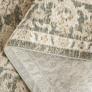 Safavieh Hazel Traditional Area Rug Turkey Woven Polyester Blend Living Room Accent HZL514Y-6