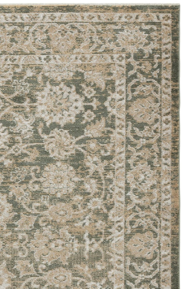 Safavieh Hazel Traditional Area Rug Turkey Woven Polyester Blend Living Room Accent HZL514Y-6