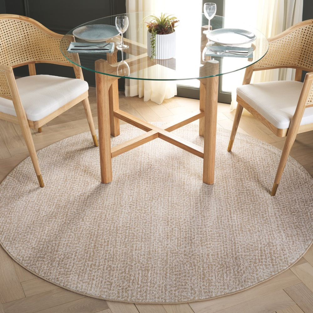 Safavieh Hazel Exquisite Transitional Area Rug In Soft Shades Of Beige And Ivory For Elegant Home Decor Beige ,Ivory 50% Polyester,50% Polypropylene Hzl516b-4