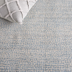 Safavieh Hazel Elegant Transitional Runner Rug, Soft Durable Fabric, Ideal For Modern & Classic Decor Spaces Aqua ,Beige 50% Polyester,50% Polypropylene Hzl516k-5