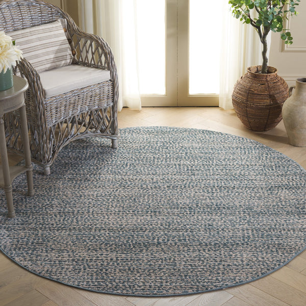 Safavieh Hazel Elegant Transitional Runner Rug, Soft Durable Fabric, Ideal For Modern & Classic Decor Spaces Aqua ,Beige 50% Polyester,50% Polypropylene Hzl516k-6r