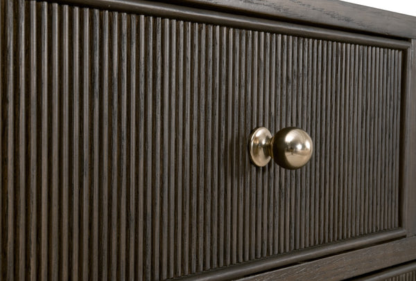 Essentials For Living Highland 8-drawer Double Dresser - Solid Oak Wood With Fluted Fronts, Brass Knobs & Ample Storage Dutch Brown Oak Solid Oak Wood,Mdf,Oak Veneer,Iron,Felt 5258.Db-oak