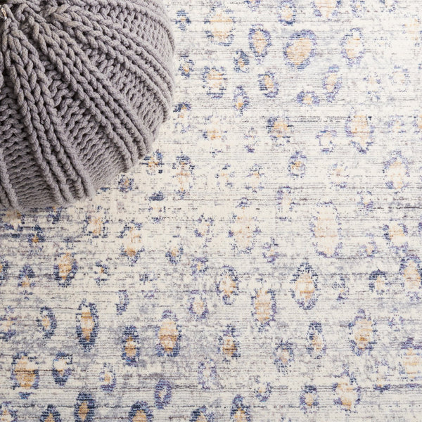 Safavieh Illusion 739f Grey Cream Area Rug - Elegant 5' X 7' Power-loomed Design, Soft Viscose, Oeko-tex Certified Grey ,Cream Viscose Pile Illb739f-57