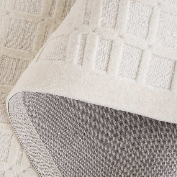 Safavieh Impressions Modern Wool-cotton Blend Area Rug - Hand-loomed Geometric Design For Chic Spaces Ivory 80% Wool,20% Cotton Im312a-3