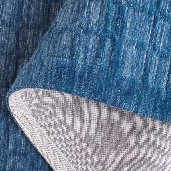 Safavieh Impressions Modern Wool-cotton Blend Area Rug - Hand-loomed Geometric Design For Chic Spaces Blue 80% Wool,20% Cotton Im312m-4