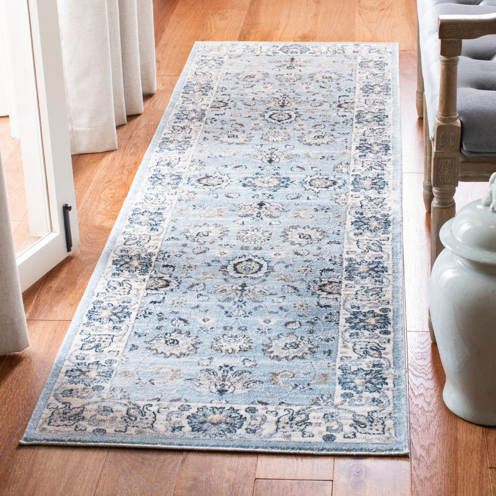 Safavieh Isabella Elegant Turkish Runner Rug For Entryway – Timeless Design In Serene Colors For Any Home Light Blue ,Cream Polypropylene Isa940m-4r
