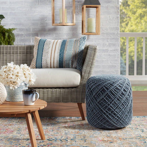 Jaipur Living Jaipur Living Isko Boucle Lumbar Pillow Cover Boho Tribal Macrame Tassels Indoor Outdoor PLC102429