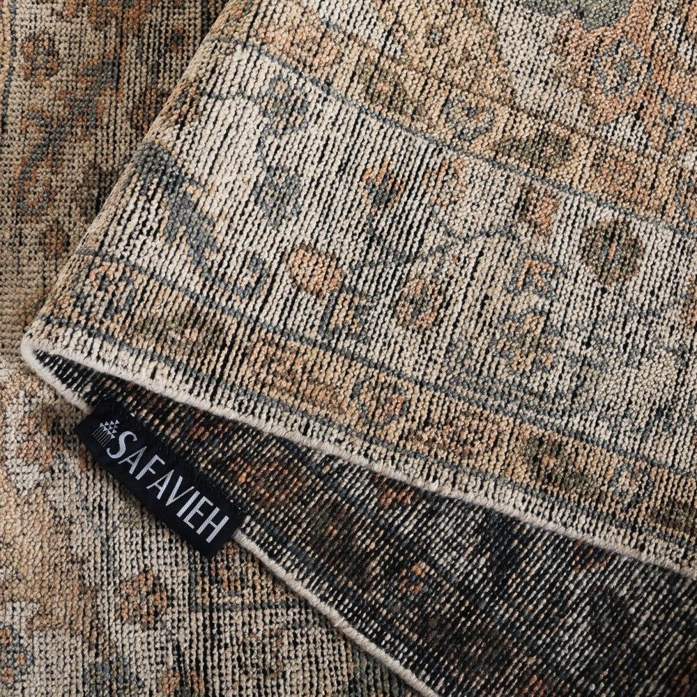 Safavieh Izmir Hand-knotted Area Rug - Timeless Elegance, Luxurious Ghazni Wool, Artisan Craftsmanship, Versatile Design Ivory ,Grey Ghazni Wool Pile Izm183a-10