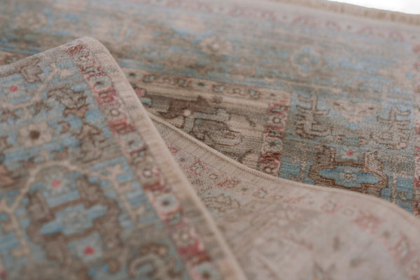 Momeni Izmir IZ-12 Machine Made Traditional Oriental Indoor Rug Multi 9' x 12'