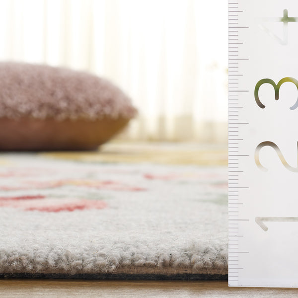 Safavieh Jardin Hand-tufted Floral Runner Rug - Luxurious Indian Wool For Elegant Home Décor Transformation Gold ,Sage Indian Wool Pile Jar275d-5