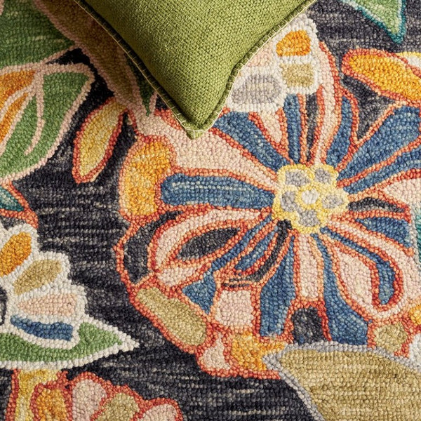 Safavieh Jardin Hand-Tufted Wool Floral Area Rug Bold Black Green for Living Room 5' x 8' JAR356Z-5
