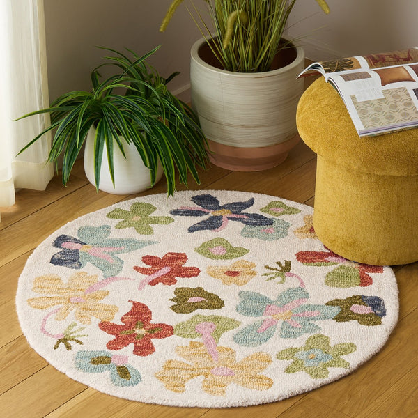 Safavieh Jardin Hand-Tufted Round Area Rug In Ivory & Green Floral Motif, 85% Wool 15% Cotton, Soft Plush 6'-0" x 6'-0" JAR372A-6R