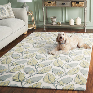 Safavieh Jardin Hand-Tufted Green Floral Area Rug, 90% Wool 10% Cotton — Soft Durable Transitional Charm 4'-0" x 6'-0" JAR626Y-4