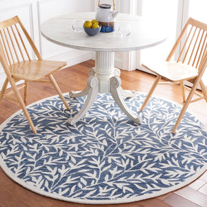 Safavieh Jardin Hand Tufted Wool Cotton Blend Area Rug - Timeless Elegance For Any Room Decor Style Blue ,Ivory 80% Wool,20% Cotton Jar753m-6