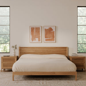 Moe's Home Teeda Bed: Exquisite Solid Oak Design With Shutter-like Headboard For A Tropical Inspired Retreat Natural Solid Oak,Acacia Wood Slats & Center Support Jd-1078-24-0