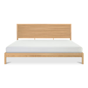 Moe's Home Teeda Bed: Exquisite Solid Oak Design With Shutter-like Headboard For A Tropical Inspired Retreat Natural Solid Oak,Acacia Wood Slats & Center Support Jd-1079-24-0