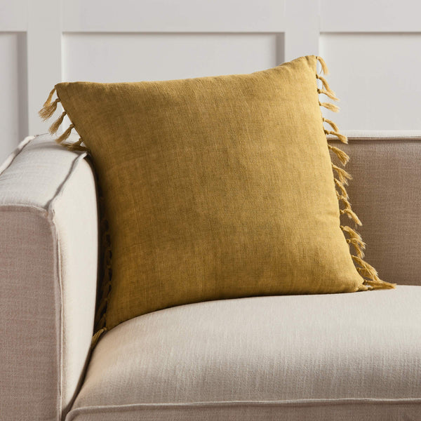 Jaipur Living Jaipur Living Linen Tassel Throw Pillow Bohemian Accent for Sofas and Bedrooms PLW103922