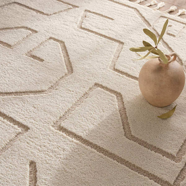 Jaipur Living Vibe by Jaipur Living Cree Geometric Semi Shag Rug with Braided Fringe Boho Neutral 2'5" X 10' RUG154376
