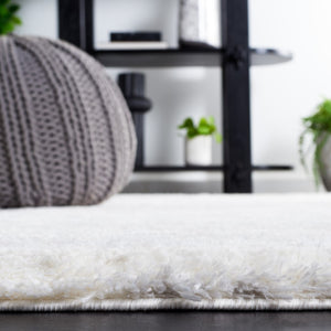 Safavieh Jasmine Shag 100 Power Loomed Shag & Flokati Rug Ivory / Light Grey 9' x 12'