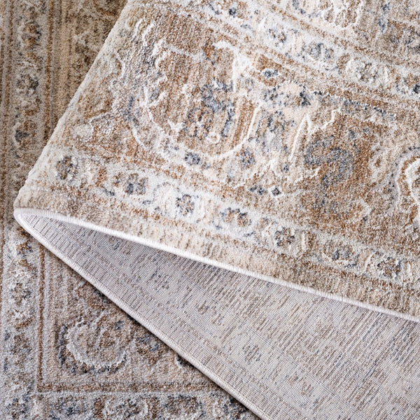 Safavieh Kendal Transitional Runner Rug In Elegant Tones To Elevate Your Living Space With Style And Comfort Beige ,Ivory Grey 82% Polyester  18% Cotton Ken802b-8