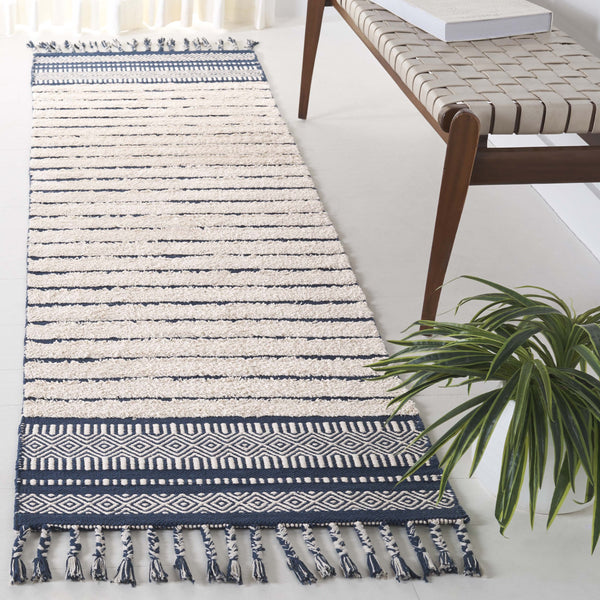 Safavieh Kilim Hand-woven Cotton Runner Rug – Bohemian Style In Ivory And Black For Artistic Home Decor Blue ,Natural Cotton Pile Klc401l-28