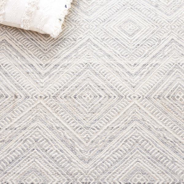 Safavieh Kilim 767 Flatweave  Rug KLM767F-8