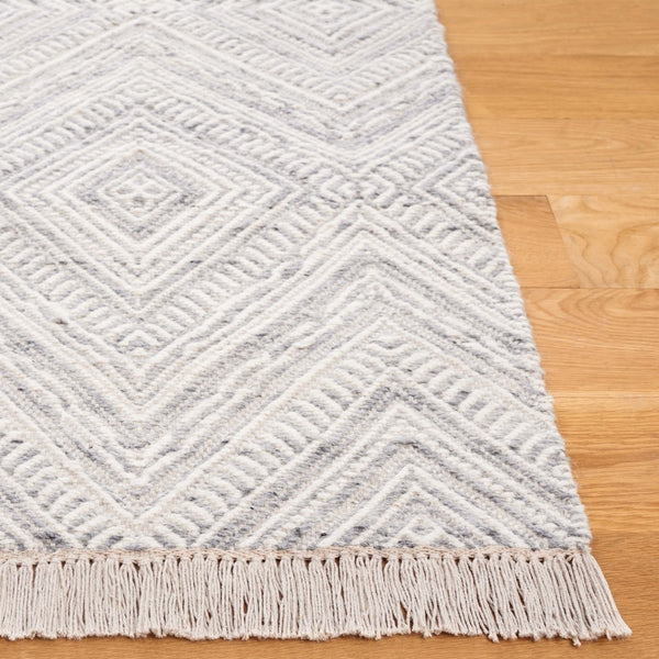 Safavieh Kilim 767 Flatweave  Rug KLM767F-5