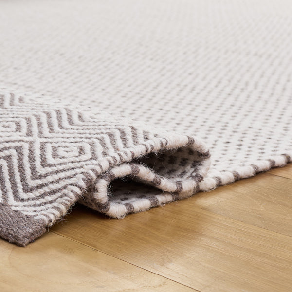 Safavieh Kilim Hand-Woven Beige Ivory Geometric Rug - Low Pile Cotton-Wool Blend, Scandinavian Calm DéCor (4X6) 4'-0" x 6'-0" KLM855B-4