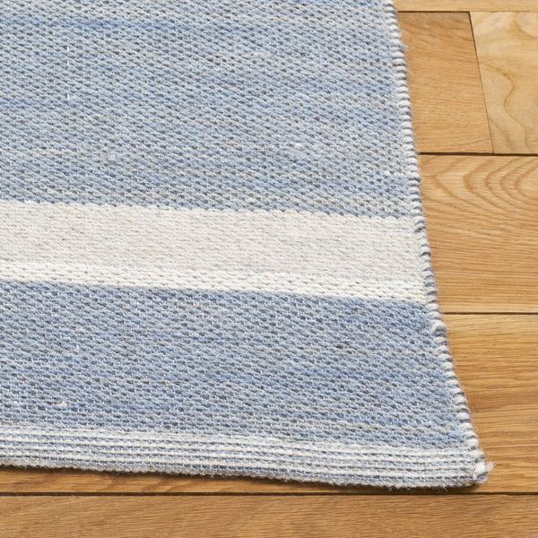 Safavieh Kilim Contemporary Area Rug - Luxurious Wool Blend, Geometric Design For Modern Living Spaces Beige ,Blue 90% Wool,10% Polyester Klm878b-8