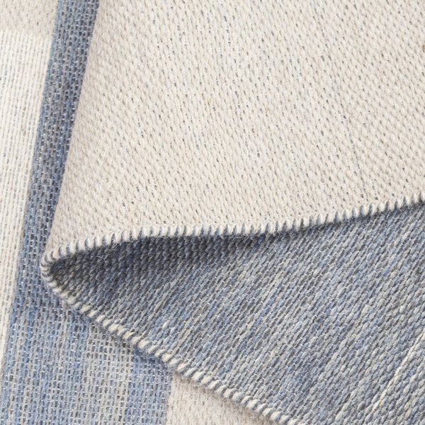 Safavieh Kilim Contemporary Runner Rug - Elegant Geometric Design For Stylish Home Decor And Comfort Beige ,Blue 90% Wool,10% Polyester Klm878b-5