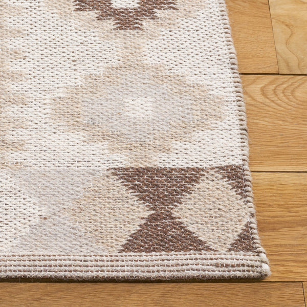 Safavieh Kilim Runner Rug - Rustic Elegance With Geometric Motifs, Perfect For High-traffic Areas, Crafted In India Beige ,Brown 90% Wool,10% Polyester Klm879b-5