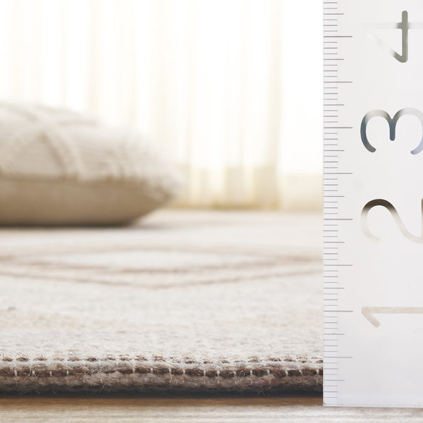 Safavieh Kilim Runner Rug - Rustic Elegance With Geometric Motifs, Perfect For High-traffic Areas, Crafted In India Beige ,Brown 90% Wool,10% Polyester Klm879b-5