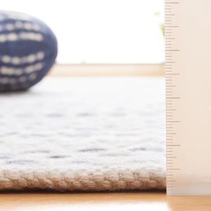 Safavieh Kilim 954 Hand Woven Solid & Tonal Rug Ivory / Dark Grey 5' x 8'