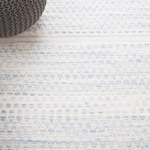 Safavieh Kilim 954 Hand Woven Solid & Tonal Rug Ivory / Light Blue 5' x 8'