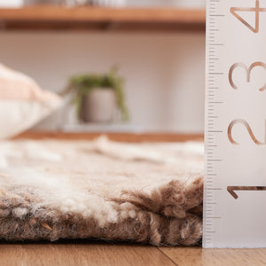 Safavieh Kenya 231 KNY231 Handwoven  Rug Ivory / Brown KNY231T-8