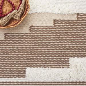 Safavieh Kenya Handwoven Area Rug – Artisan Crafted Luxury For Your Home With Timeless Geometric Elegance Beige ,Ivory 80% Wool,20% Cotton Kny280b-4