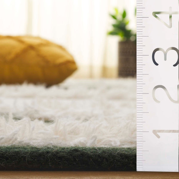 Safavieh Kenya Handwoven Area Rug – Artisan Crafted Luxury For Your Home With Timeless Geometric Elegance Sage ,Ivory 80% Wool,20% Cotton Kny280w-3