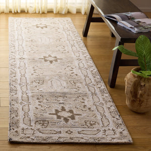 Safavieh Kenya Hand-tufted Runner Rug - Elegant Floral Design In Warm Hues For Sophisticated Spaces Beige ,Ivory Polyester Pile Kny687b-28