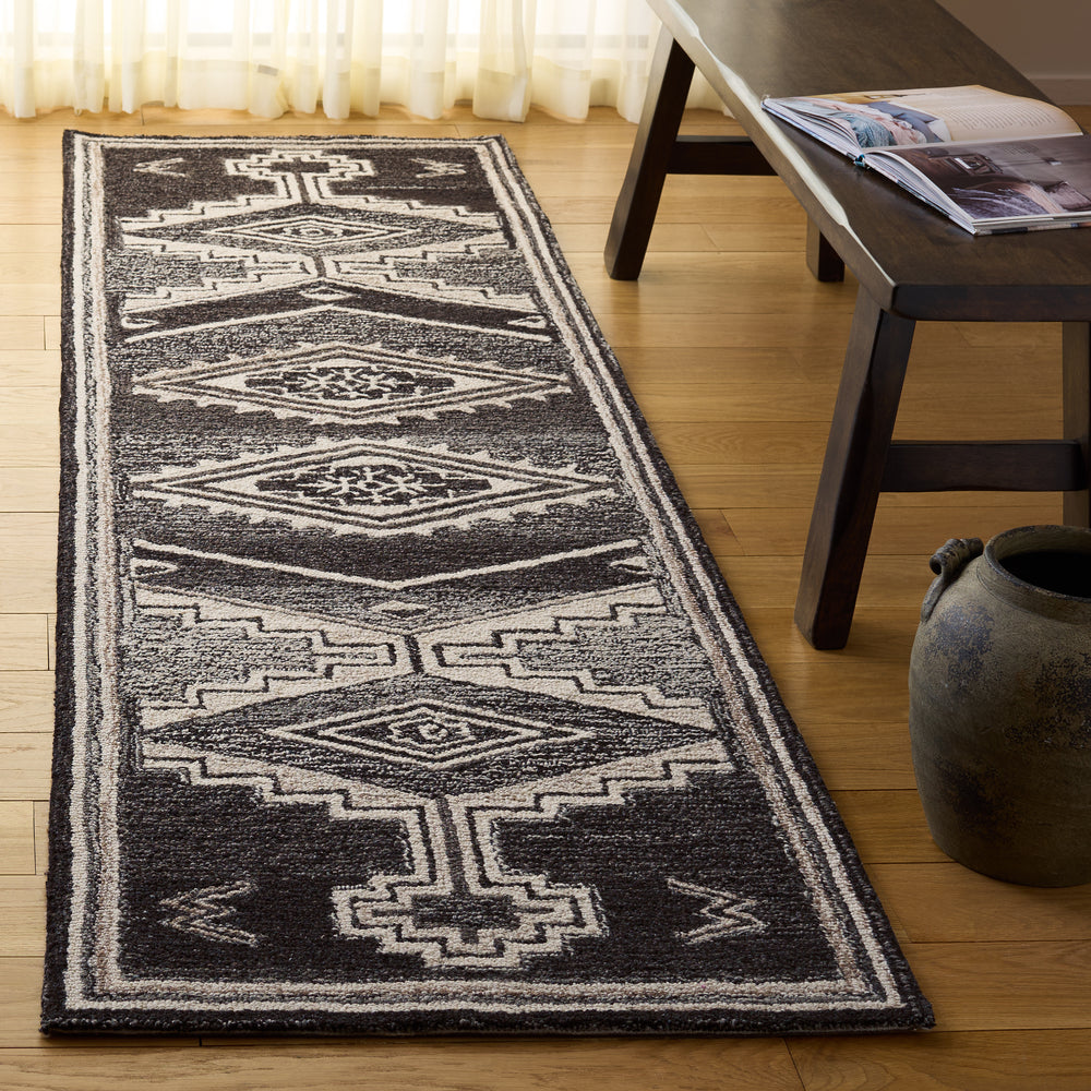 Safavieh Kenya Hand-tufted Area Rug - Elegant Floral Design In Earthy Tones For Stylish Home Décor Solutions Brown ,Ivory 80% Wool,20% Cotton Kny925t-9