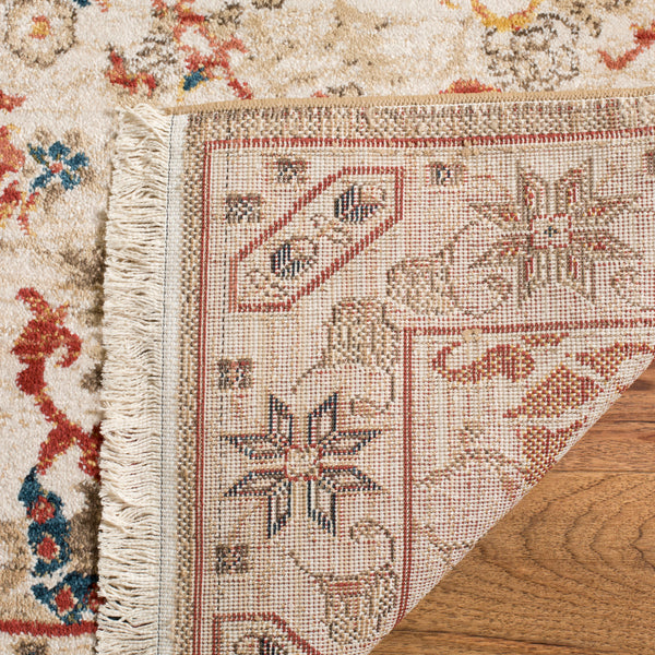 Safavieh Kashan Elegant Traditional Area Rug - Timeless Design With Luxurious Floral Motifs For Sophisticated Spaces Ivory ,Ivory Polypropylene Pile Ksn301c-4