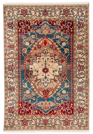 Safavieh Kashan Elegant Traditional Runner Rug With Medallion Floral Motifs, Perfect For Home Décor Style Ivory ,Blue Polypropylene Pile Ksn306a-4