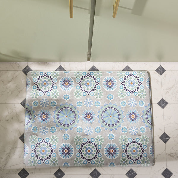 Safavieh Kitchen Ivory And Blue Floral Accent Mat With Cushioning Pvc, Slip-Resistant Backing For High-Traffic Areas 1'-6" x 4'-0" KTM517A-164