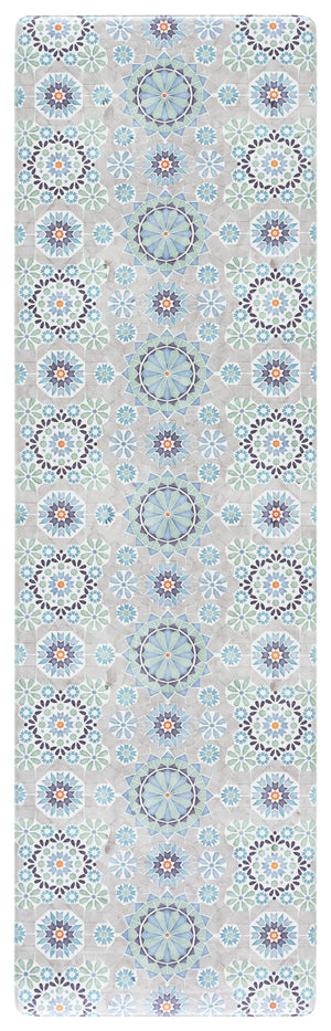 Safavieh Kitchen Floral-Pattern Ivory & Blue Accent Mat With Low-Profile Cushioning, Pvc, Slip-Resistant Backing 1'-6" x 5'-0" KTM517A-165