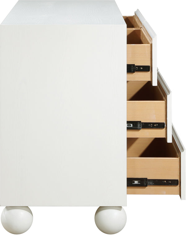 Kent Cream Dresser KentCream-D Meridian Furniture